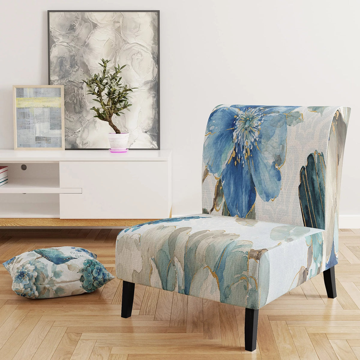 Upholstered Farmhouse Accent Chair G78442