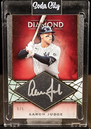 Baseball Sports Card Mystery Pack with 25 Cards I84017