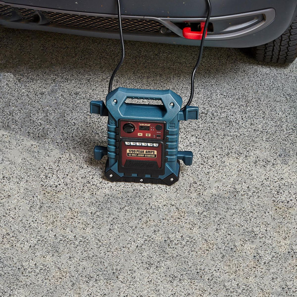Portable Car Battery Jump Starter and Power Pack U1904