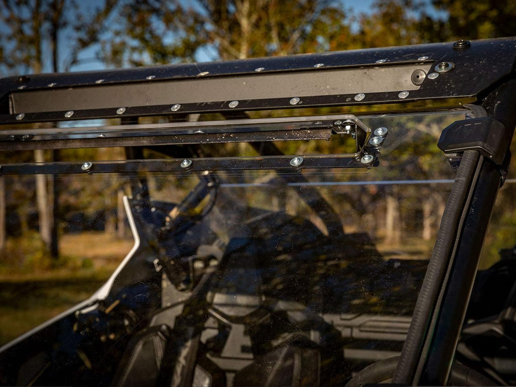 Heavy-Duty Scratch Resistant Vented Full Windshield E3167