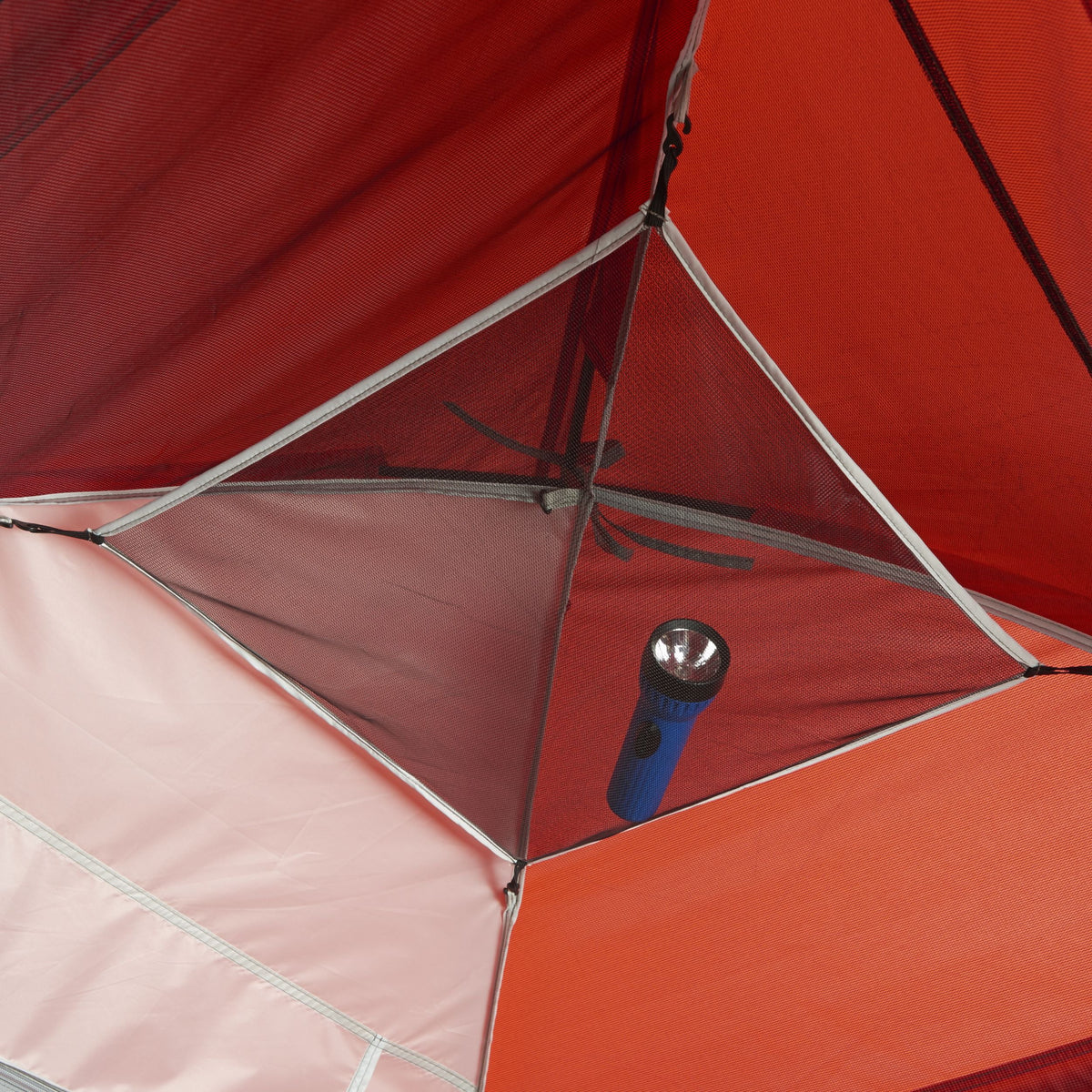 4-Person Dome Tent with Vestibule and Full Coverage Fly D1038