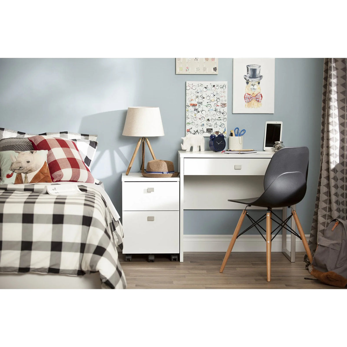 Contemporary White Desk F5920