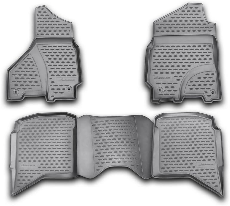 Black 4 Piece Floor Mats O110