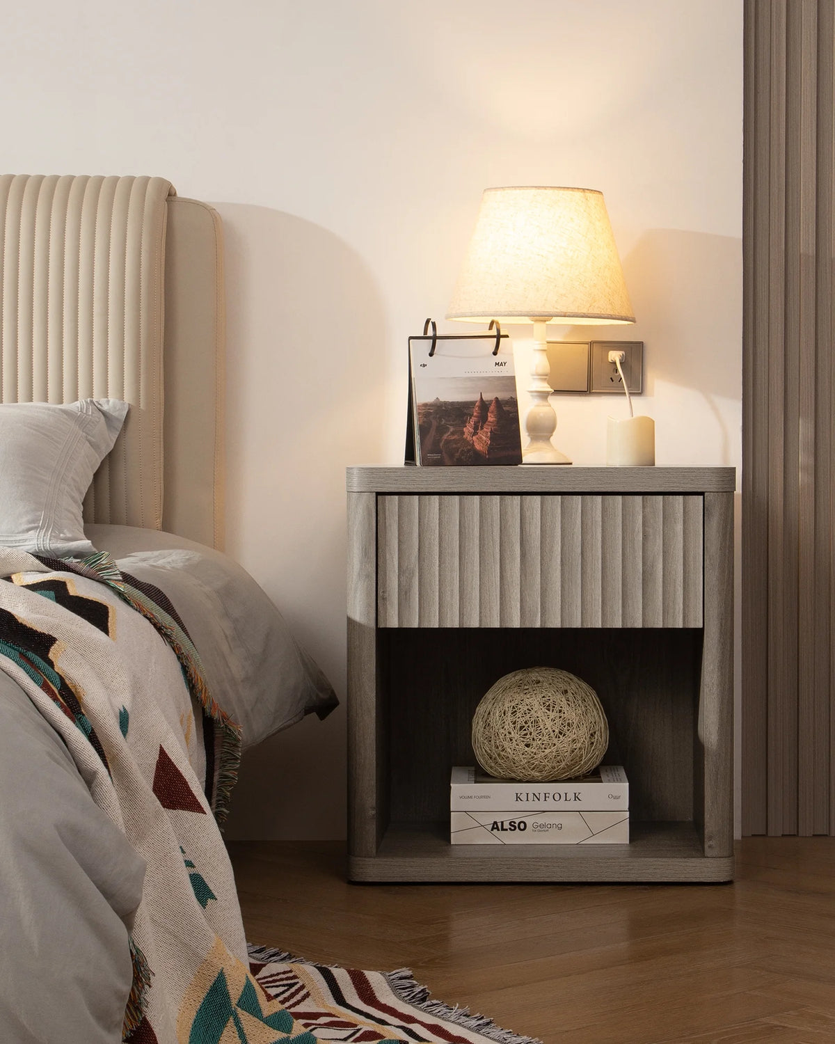 Gray Set of 2 Wood Nightstands with Drawer Y519