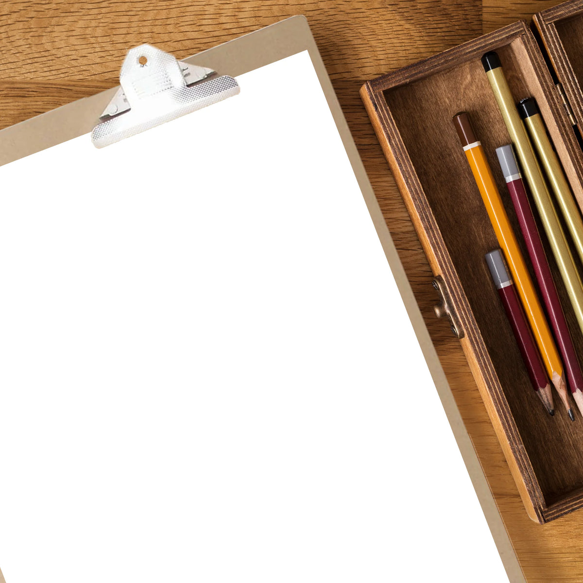 Sketch Tote Board 23" x 26" with Handle, Clips and Elastic Band U58013