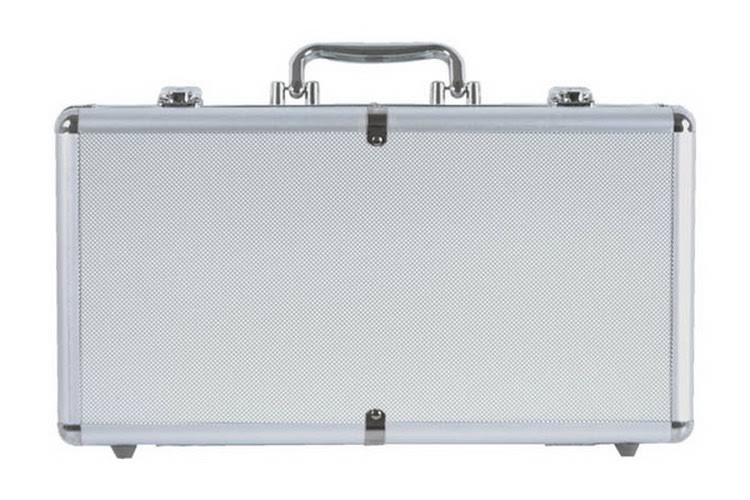 300 Piece Poker Chips in Aluminum Case Silver D883167