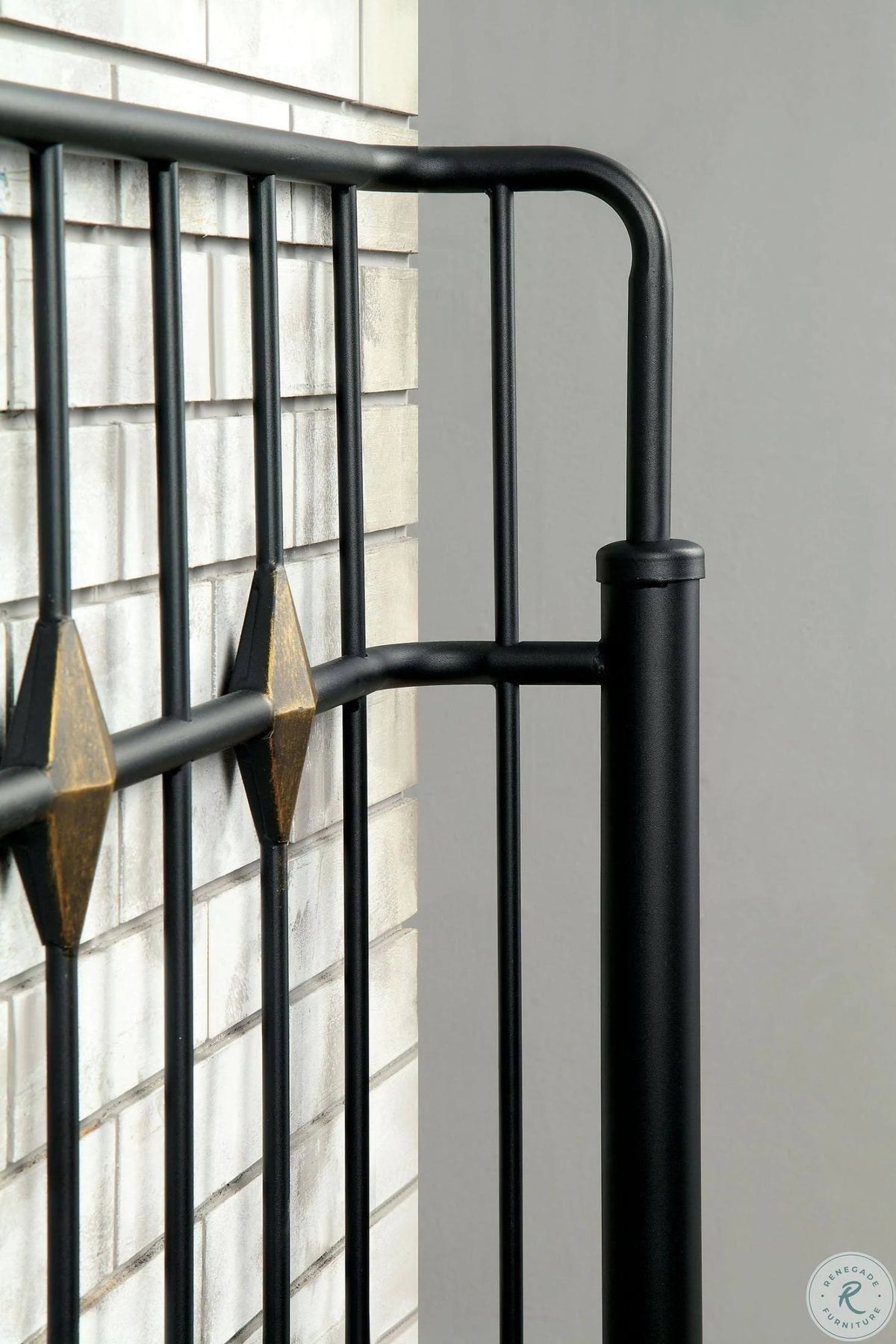 Black Queen Panel Bed G11699