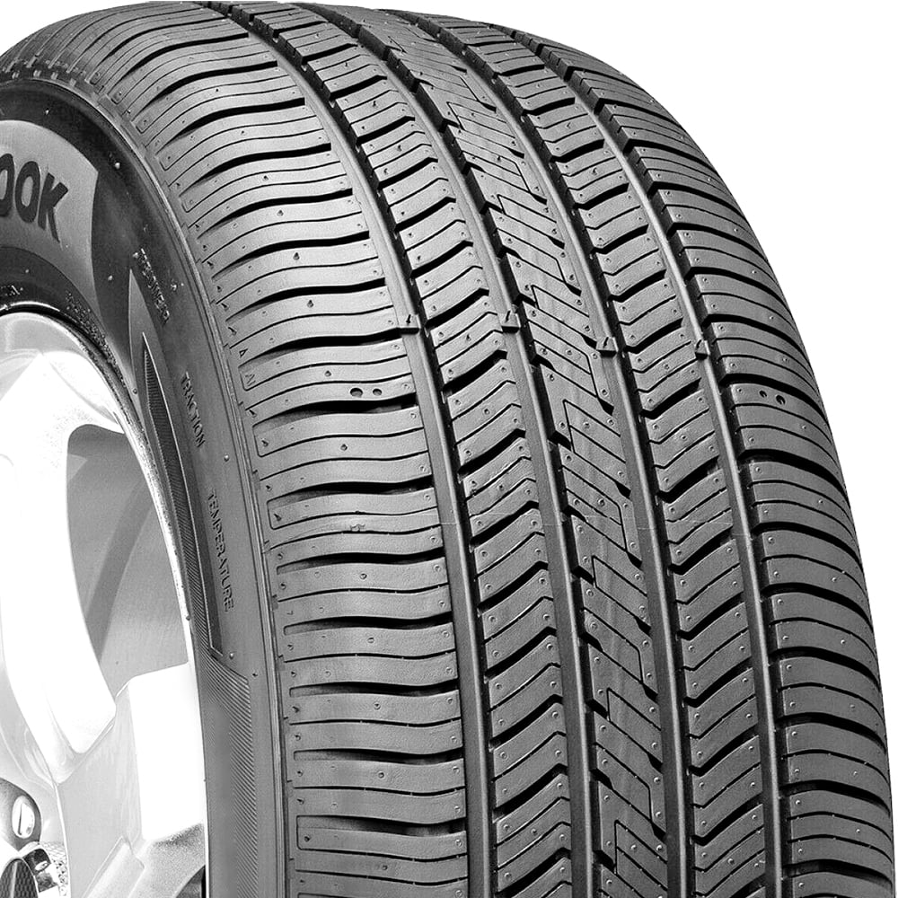 215/65R17 99T All-Season Tire W570