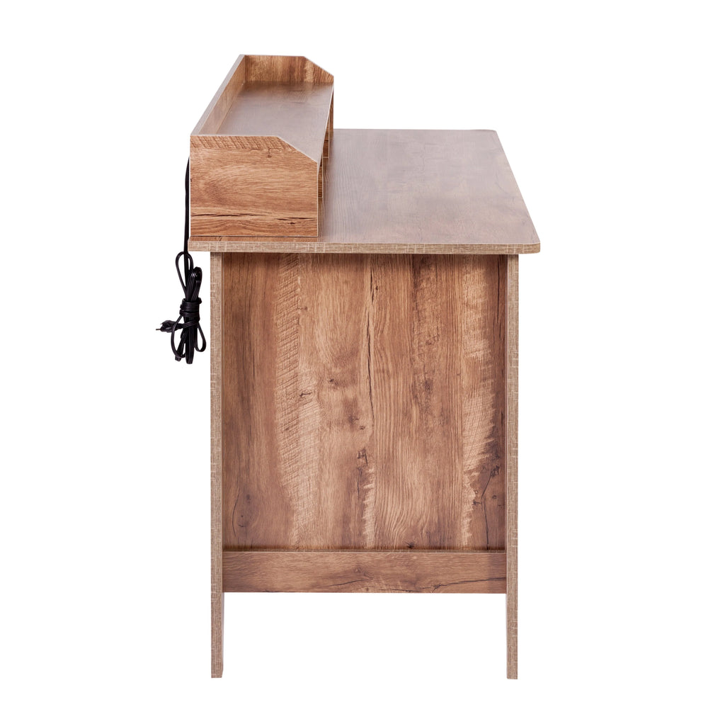 Executive Desk with Hutch, USB and Charger Hub I712