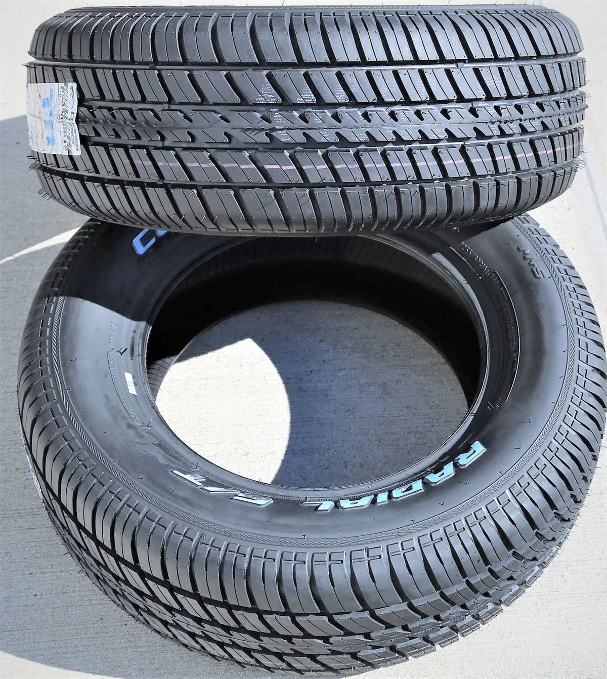 2 All Season Tires 215/70R15 97T W313677
