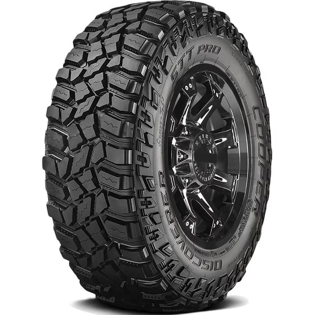 Mud Terrain Light Truck Tire Y55570